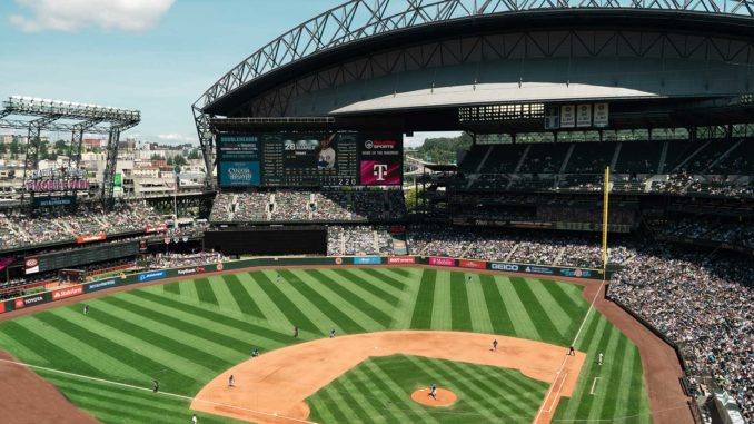 Baseball field from behind homebase with green and brown colors.